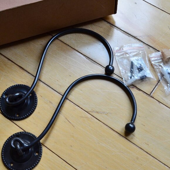 Pottery Barn vintage standard holdbacks for curtains and draperies - Picture 6 of 8